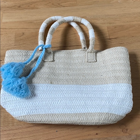 NWOT Altru straw tote/beach bag - Picture 3 of 8
